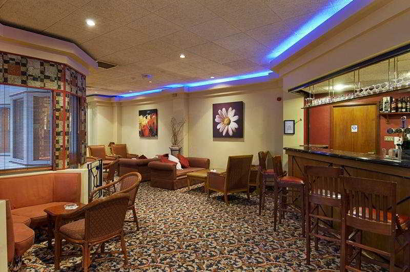 Copthorne Effingham Gatwick Hotel Exterior foto