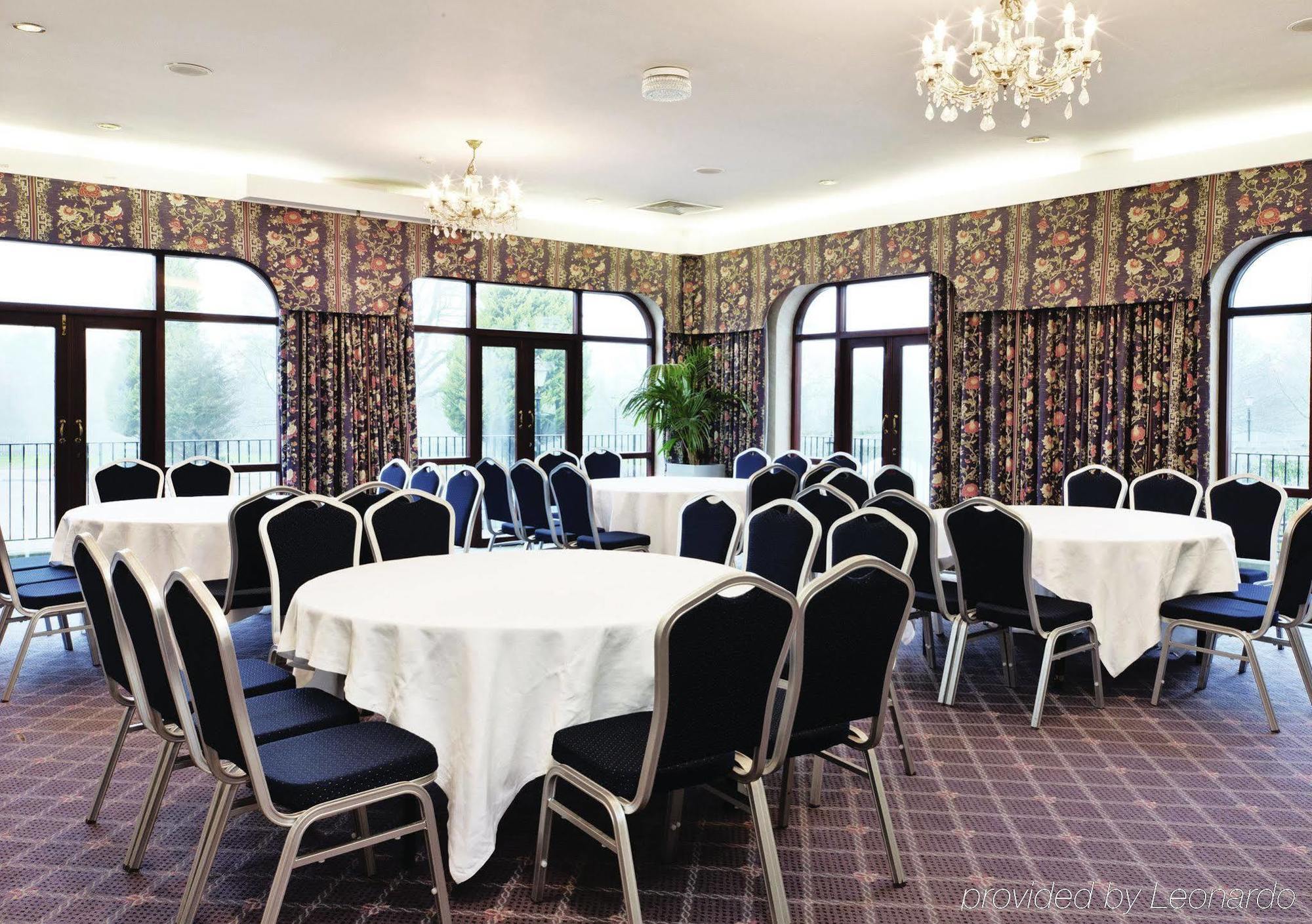Copthorne Effingham Gatwick Hotel Business foto